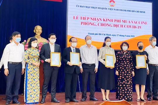 Ngân hàng SCB ủng hộ 50 tỷ đồng mua vaccine phòng Covid-19