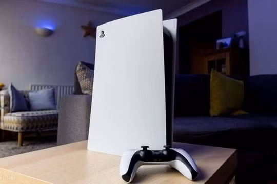 Máy chơi game PlayStation 5 bị biến thành máy đào tiền ảo