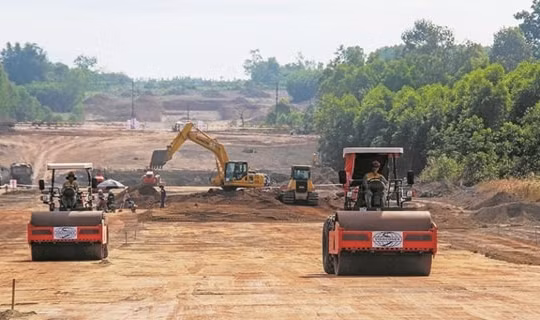 Chuyển đổi phương thức đầu tư 2 dự án thành phần cao tốc Bắc - Nam