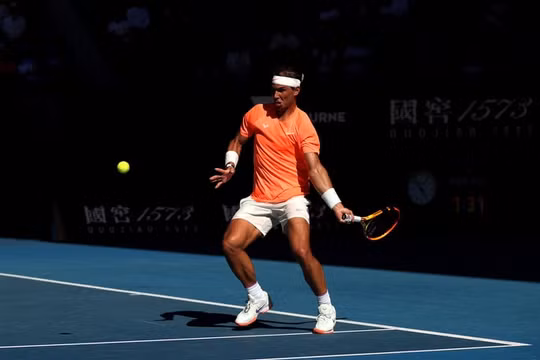 Nadal khởi đầu may mắn trong hành trình phá kỷ lục Grand Slam