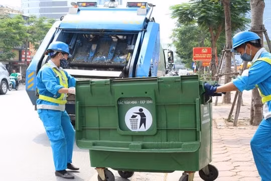 Hà Nội: Lượng rác thái dịp Tết tăng từ 30-35%