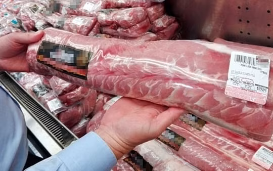 Việt Nam tăng mạnh nhập khẩu thịt lợn, hơn 140.000 trong năm 2020