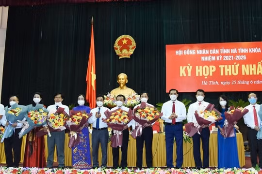 Hà Tĩnh: Kiện toàn nhân sự lãnh đạo chủ chốt nhiệm kỳ 2021 - 2026