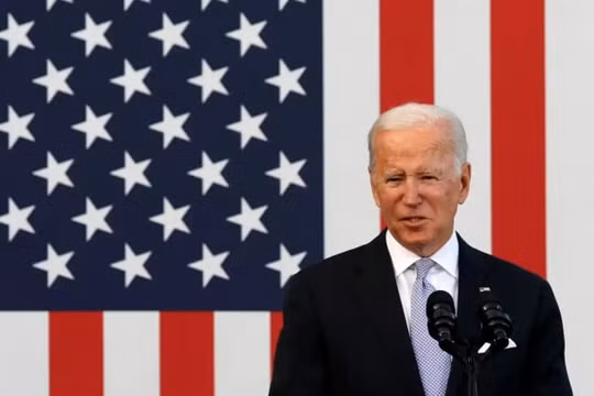 Tổng thống Biden lo ngại về tên lửa siêu thanh của Trung Quốc
