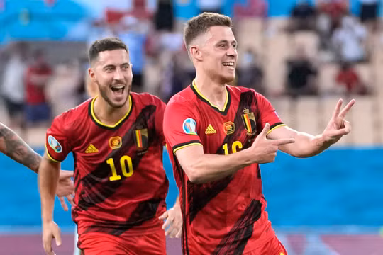 Top 5 cầu thủ hay nhất vòng 1/8 Euro 2020