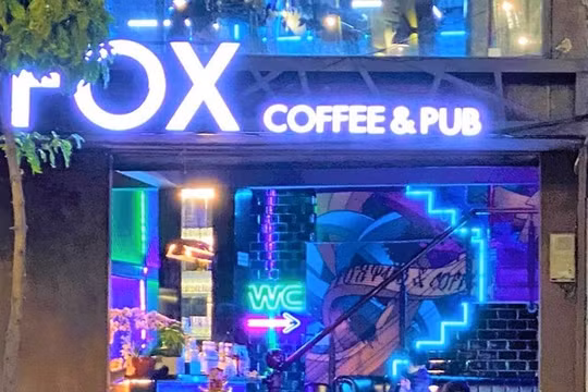 Đắk Lắk: Quán bar hoạt động bất chấp lệnh đóng cửa phòng dịch Covid-19