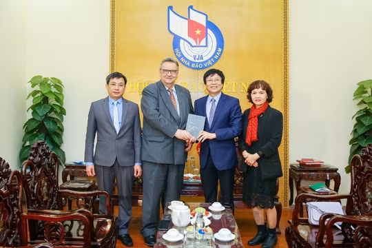 Dù OIJ không còn nhưng tinh thần của OIJ còn sống mãi