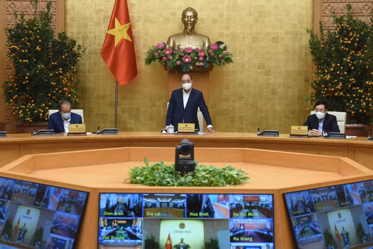 Thủ tướng: Chủ động phòng, chống dịch nhưng “không ngăn sông cấm chợ”