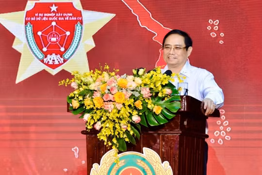 Thủ tướng: Sử dụng tài nguyên dữ liệu quốc gia về dân cư một cách thiết thực, hiệu quả