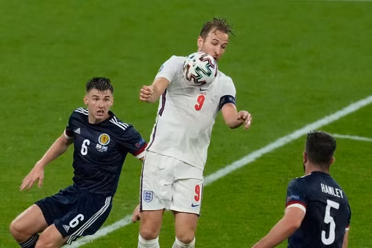 CLB Man City hỏi mua tiền đạo Harry Kane với giá 100 triệu bảng