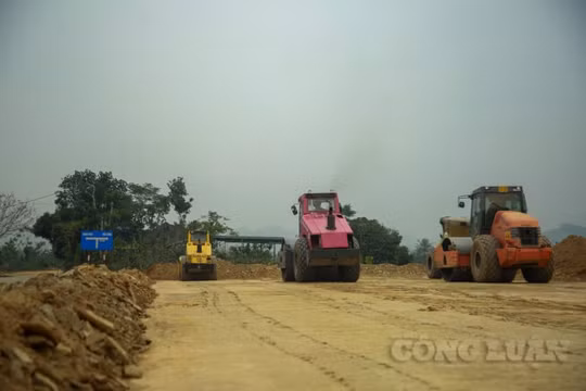 Kiến nghị nâng công suất khai thác mỏ vật liệu phục vụ thi công cao tốc Bắc - Nam