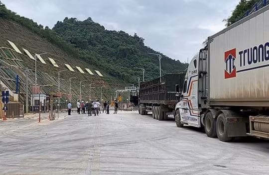 Doanh nghiệp Việt tiết kiệm được 3,2 tỷ USD/năm vì hải quan giao dịch nhanh