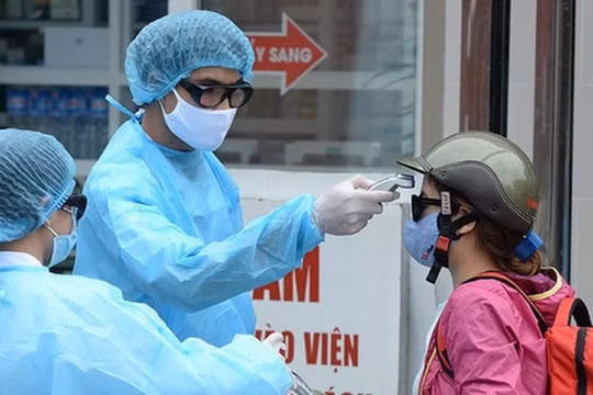 Sáng 17/8, Hà Nội phát hiện thêm 17 ca nhiễm COVID-19