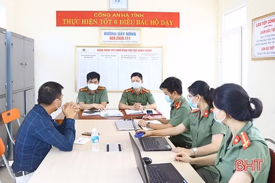 Công an Hà Tĩnh xử phạt phóng viên về một hành vi bình luận trên mạng xã hội