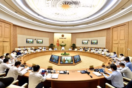 Chính phủ giữ nguyên cơ cấu 18 Bộ và 4 cơ quan ngang Bộ nhiệm kỳ 2021-2026