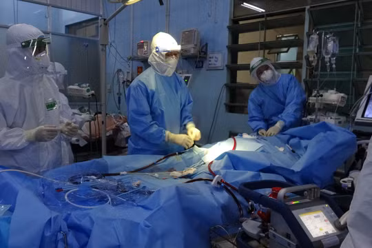 TP. HCM: Cứu sản phụ mắc Covid-19 qua cơn nguy kịch bằng kỹ thuật ECMO