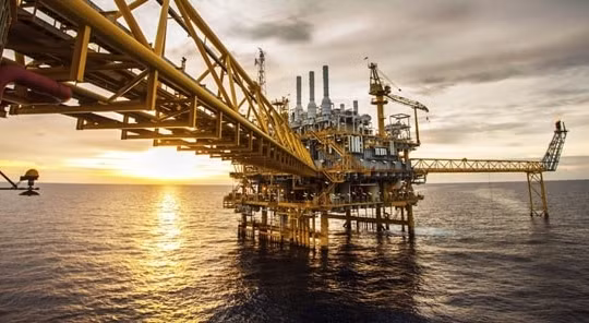 Giá xăng dầu hôm nay 31/5: Tiếp tục đà tăng nhẹ