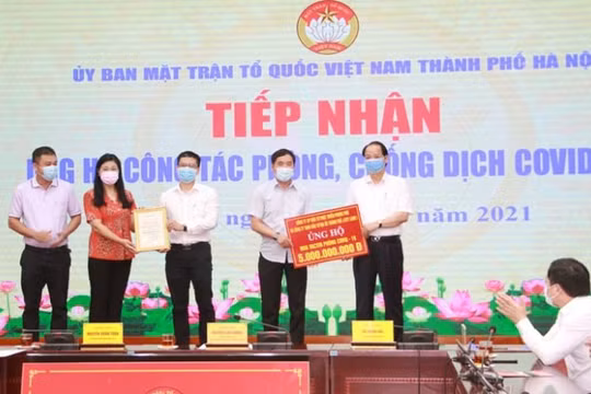Hà Nội tiếp nhận hơn 26,7 tỉ đồng phòng, chống dịch COVID-19