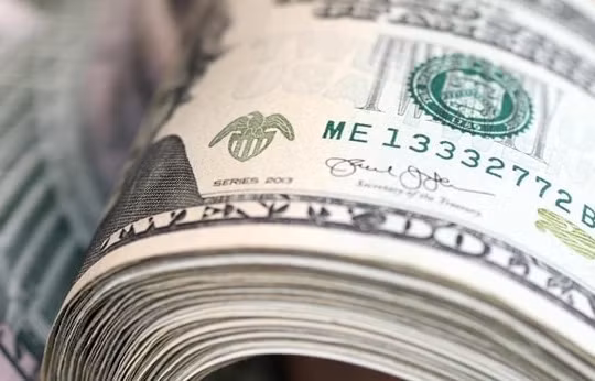Tỷ giá ngoại tệ hôm nay 17/10: Đồng USD cuối tuần giảm nhẹ