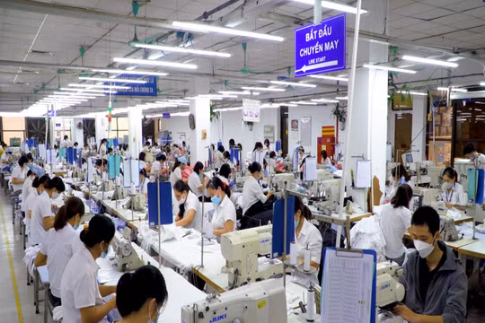 Doanh nghiệp dồn lực cho những tháng cuối năm