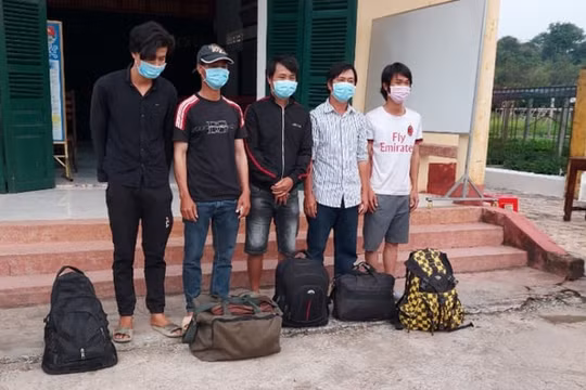 Bắt giữ 5 trường hợp nhập cảnh trái phép từ Campuchia vào Việt Nam
