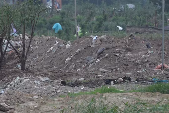 Tây Hồ (Hà Nội): San gạt hàng nghìn mét vuông đất nền có dấu hiệu trái phép?