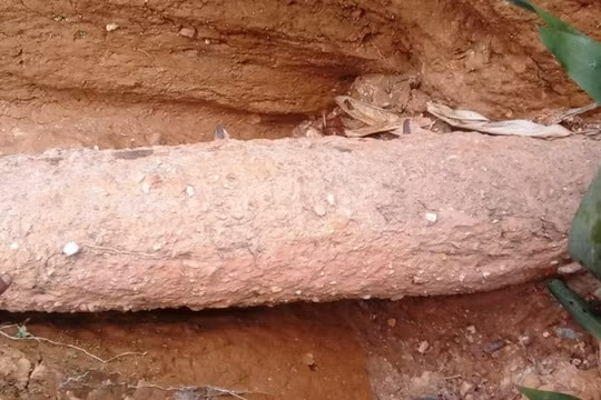 Phát hiện quả bom nặng hơn 400kg còn nguyên kíp nổ ở công trình thủy điện