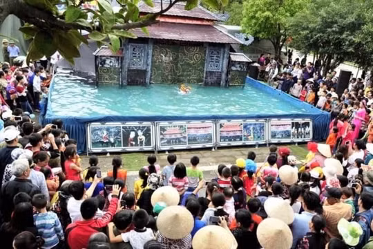 Ninh Bình: Dừng tổ chức lễ khai mạc, không tổ chức phần hội tại Lễ hội Hoa Lư