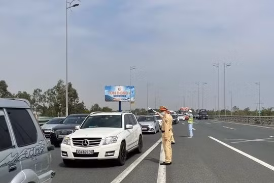 Gần 600 trường hợp bị phạt nguội trên cao tốc Nội Bài - Lào Cai