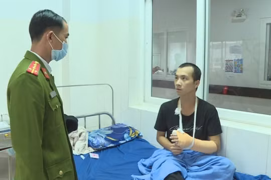 Mâu thuẫn trong lúc nhậu, đối tượng dùng dao chém liên tiếp 16 nhát vào chủ nhà