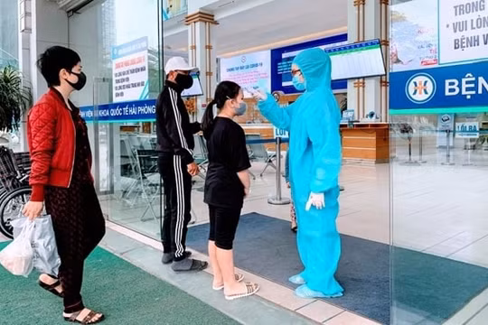 Thường trực Ban Bí thư yêu cầu tăng cường phòng, chống dịch COVID-19, hạn chế sự kiện đông người