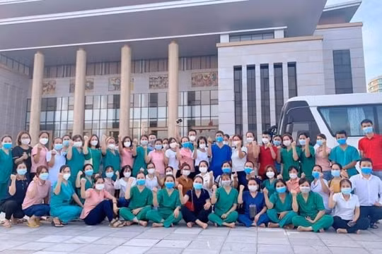 Bắc Giang, Bắc Ninh chi viện hàng trăm cán bộ, nhân viên y tế hỗ trợ Hà Nội