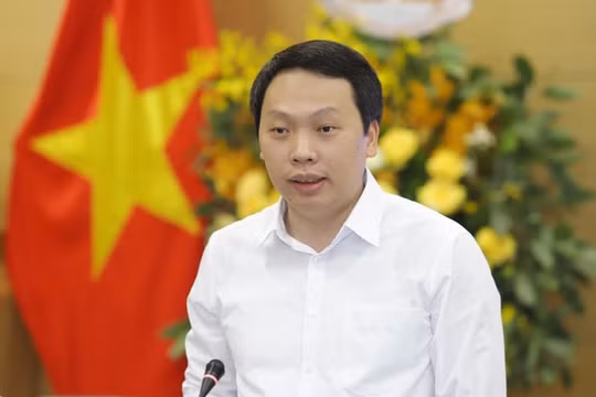 Thứ trưởng Bộ Thông tin & Truyền thông Nguyễn Huy Dũng làm Phó Chủ tịch Hội Liên hiệp Thanh niên Việt Nam