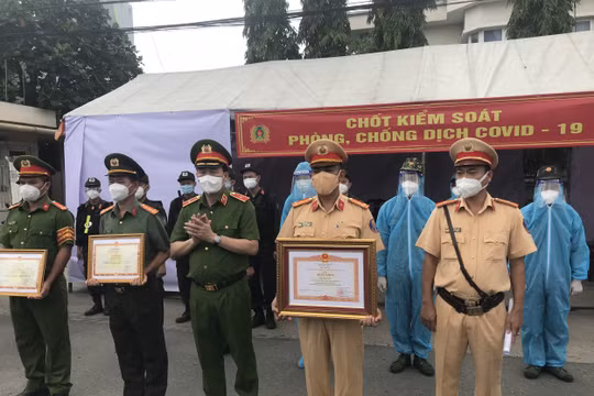 Công an Đồng Nai nhận bằng khen của Thủ tướng, Bộ trưởng Bộ Công an