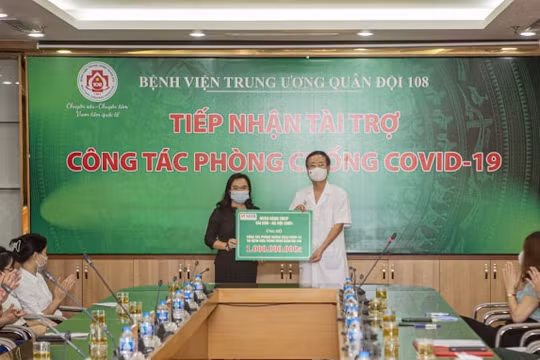 SHB tiếp tục đồng hành, hỗ trợ các bệnh viện và người nghèo vượt qua đại dịch Covid-19