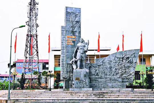 “Lá cờ tiên phong” trong xây dựng nông thôn mới