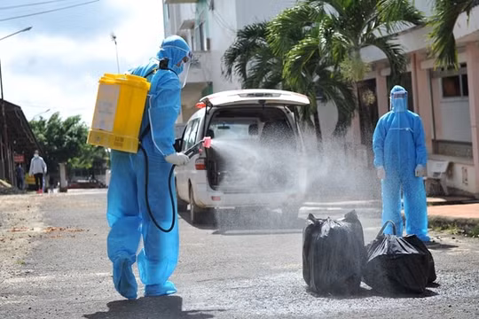 6 nhân viên quán cà phê ở Quốc Oai test nhanh dương tính với SARS-CoV-2