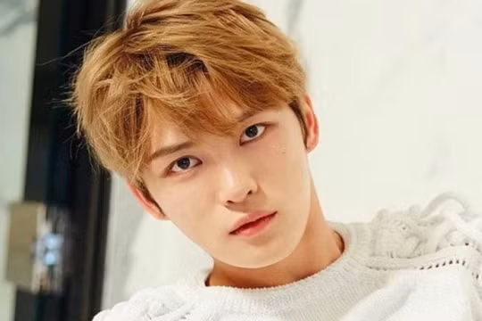 Ca sĩ Kim Jae Joong, cựu thành viên TVXQ 'chiến đấu' suốt 12 năm với fan cuồng