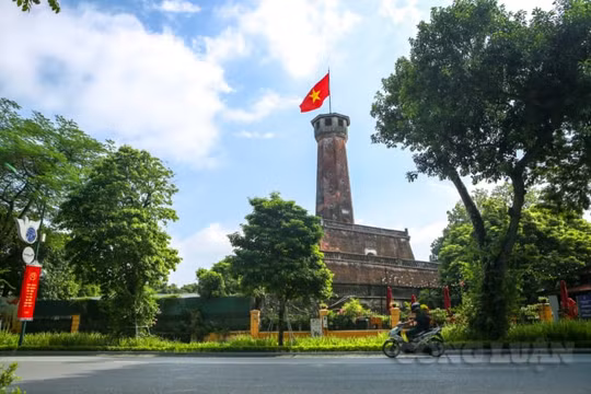 Hà Nội trong ngày Tết Độc lập đặc biệt
