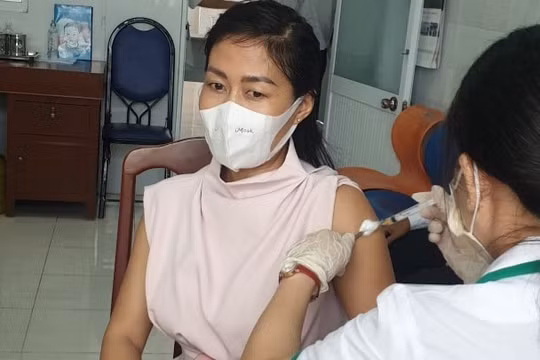 Cà Mau: Triển khai tiêm vắc xin phòng ngừa Covid-19 đợt 2