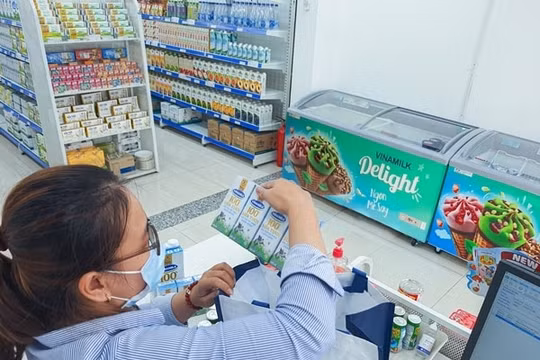 Mua sữa mùa giãn cách, chỉ cần nhớ 1 cái tên