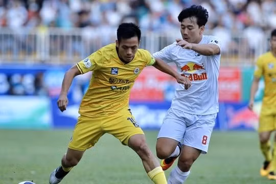 HLV Hoàng Văn Phúc: “HAGL có bàn thắng nhờ lối chơi thực dụng”