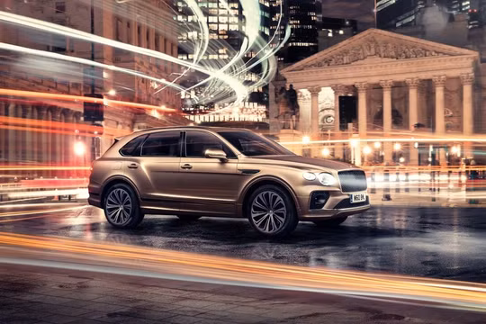 Bentley chính thức trình làng mẫu xe Bentayga Hybrid 2021