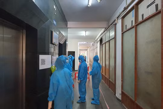 TP. HCM chuẩn bị kịch bản 50.000 giường thu dung điều trị Covid - 19
