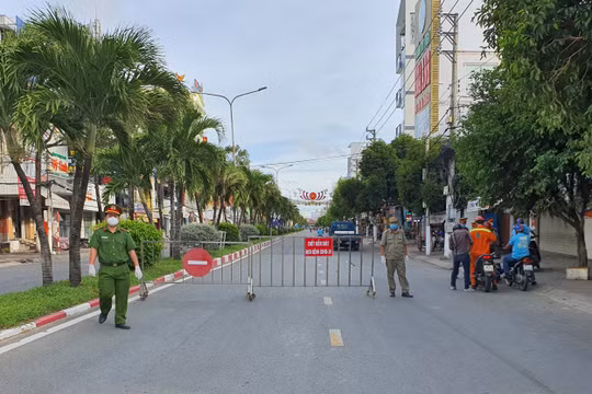 Bạc Liêu: Kéo dài thời gian áp dụng giãn cách xã hội theo mức độ nguy cơ