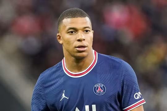 Hé lộ mức lương khủng của Mbappe nếu gia nhập CLB Real Madrid