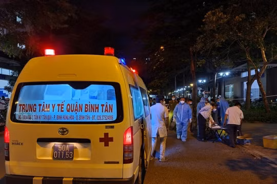 TP.HCM: Nữ nhân viên Trung tâm Y tế quận Bình Tân nghi mắc COVID-19