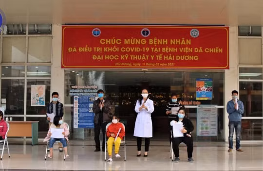 Bệnh nhân sơ sinh mắc COVID -19 đầu tiên ở Việt Nam khỏi bệnh