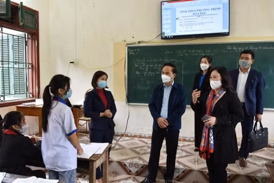 Thứ trưởng Bộ Giáo dục Ngô Thị Minh: Nhiều trường học cơ sở vật chất vẫn còn thiếu thốn