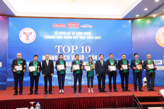 Mobifone được vinh danh top 10 ngành dịch vụ số - bán lẻ thương hiệu mạnh Việt Nam 2020-2021